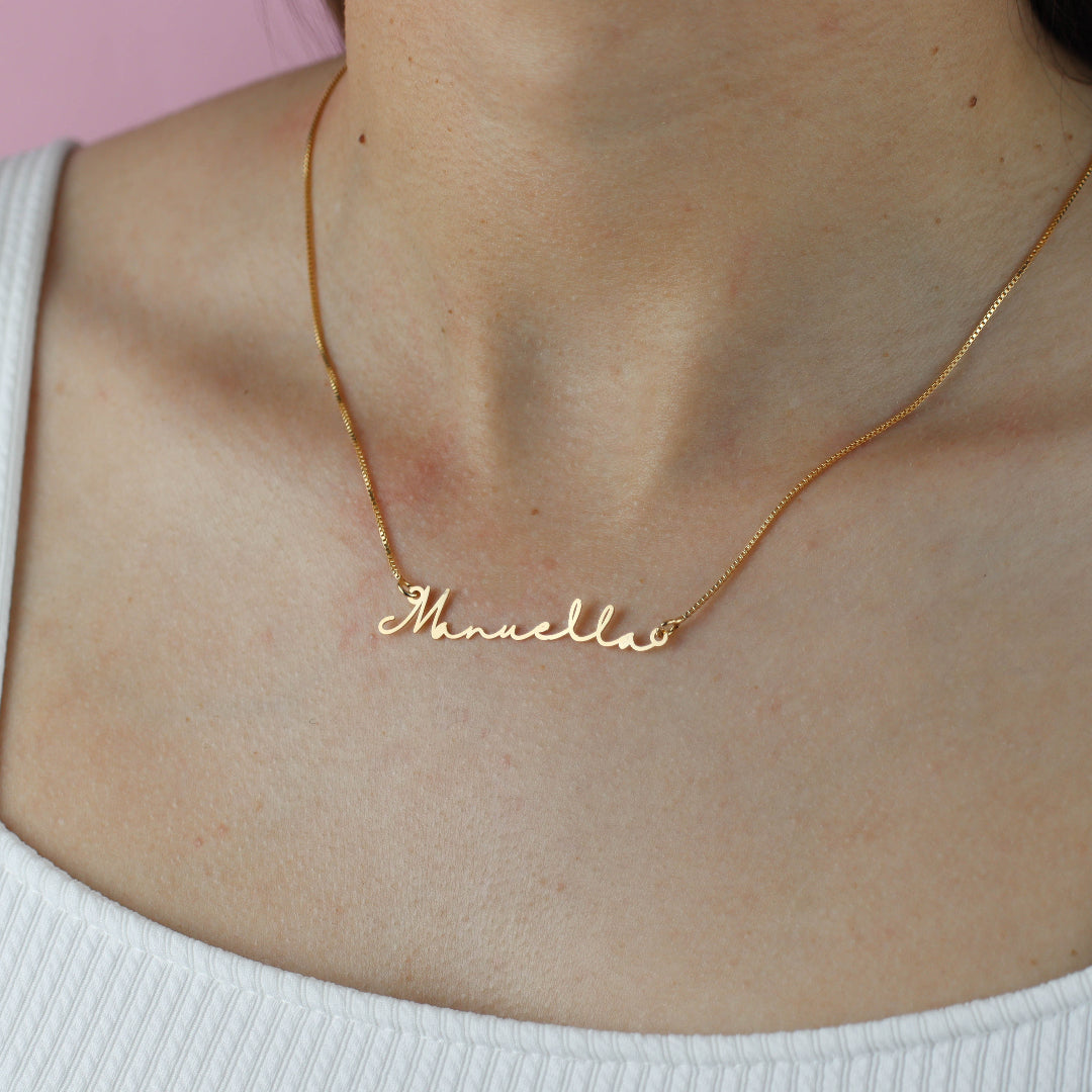 Colar Minimalista com Nome