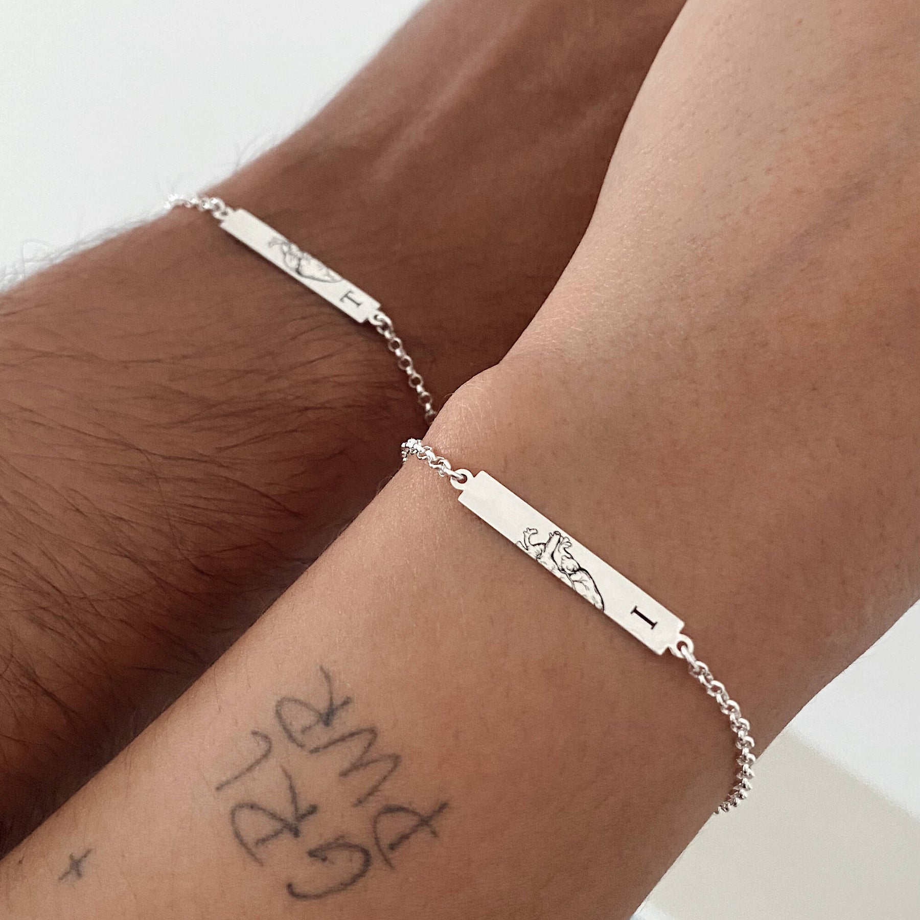 Kit Pulseiras Plaquinhas Personalizadas