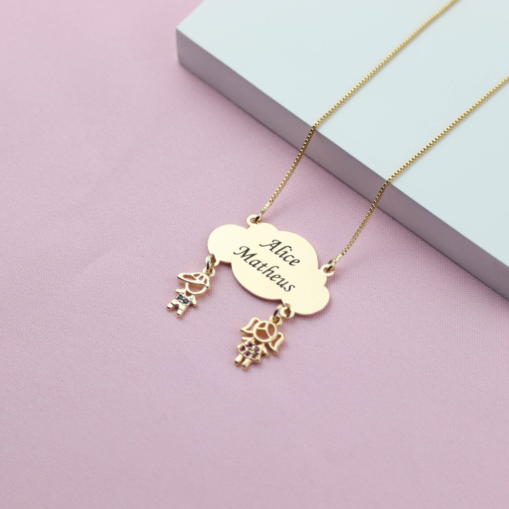 Colar Nuvem de Amor com Nomes