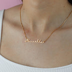 Colar Minimalista com Nome